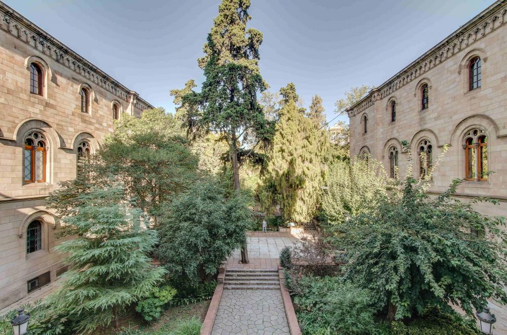 Patio universitario histórico